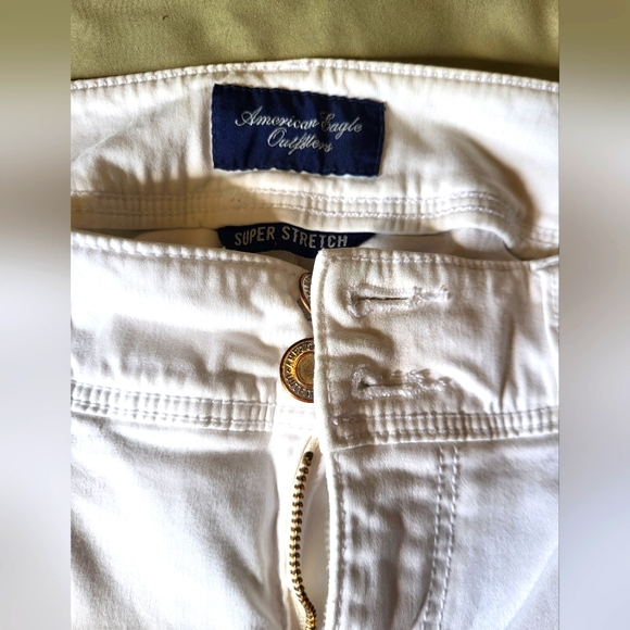 American Eagle Outfitters super stretch white jeans size 8 - Picture 3 of 7